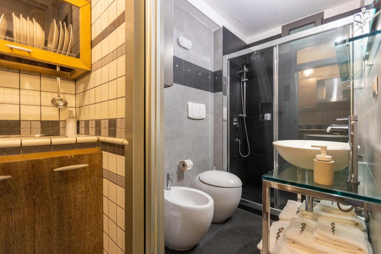 レッチェ Espezia Bed & Breakfast エクステリア 写真
